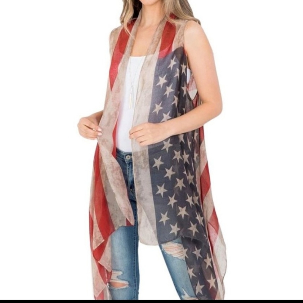 Chic Stars & Strips Vest Wrap